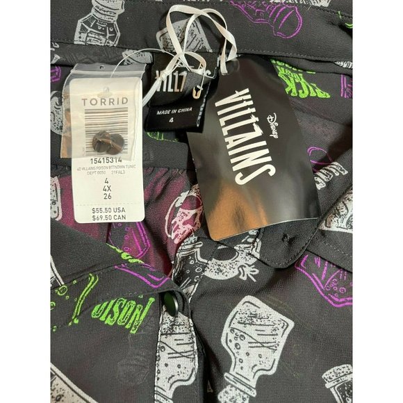 Torrid Disney Villains Plus 4 Black Button Down Poison Graphic 3/4 Sleeve Top - Picture 6 of 6